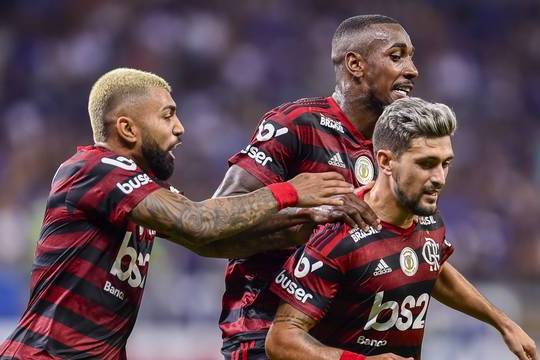 O Líder Segue Imparável